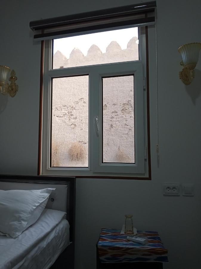 Готель Khiva Angarik Darvoza Екстер'єр фото